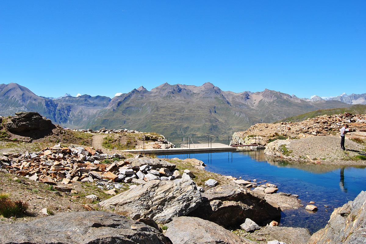 Passerella sul Lago Nero