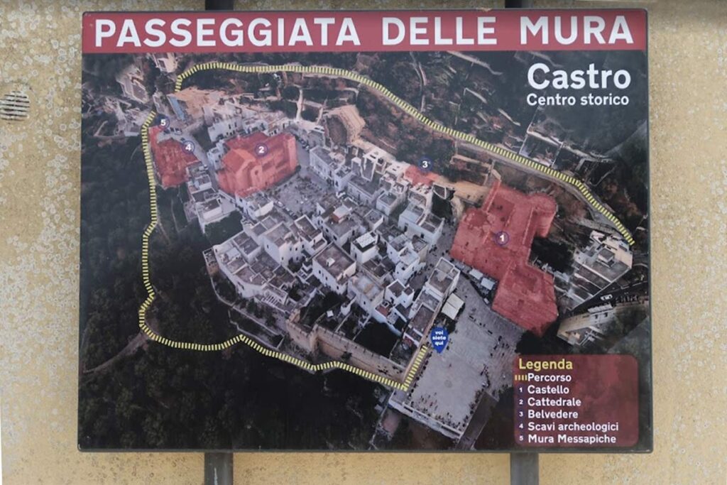 Passeggiata delle mura di Castro