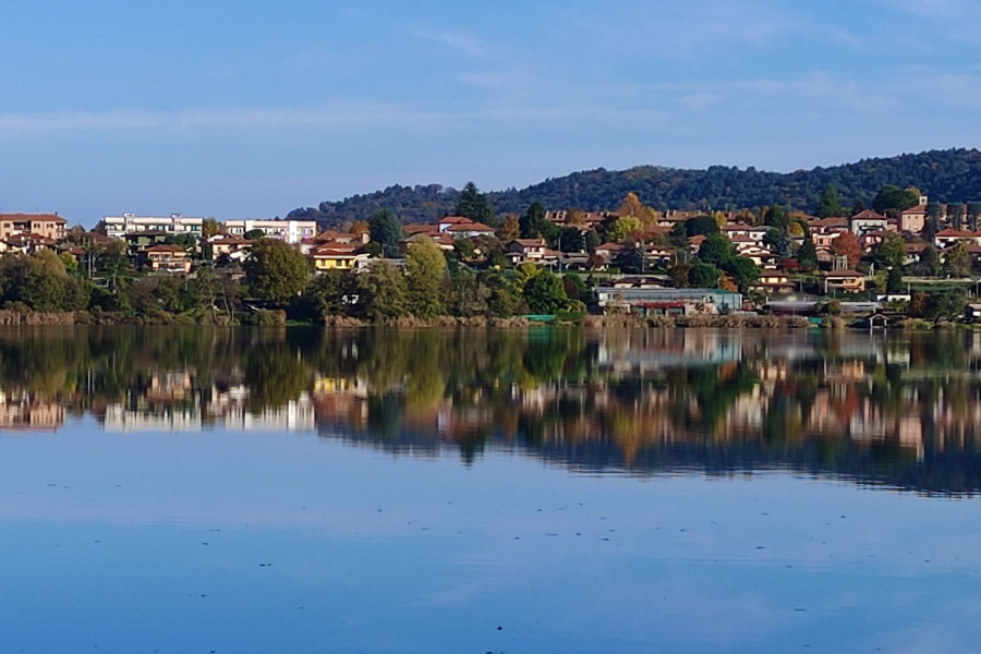 Pista ciclabile del lago di Comabbio