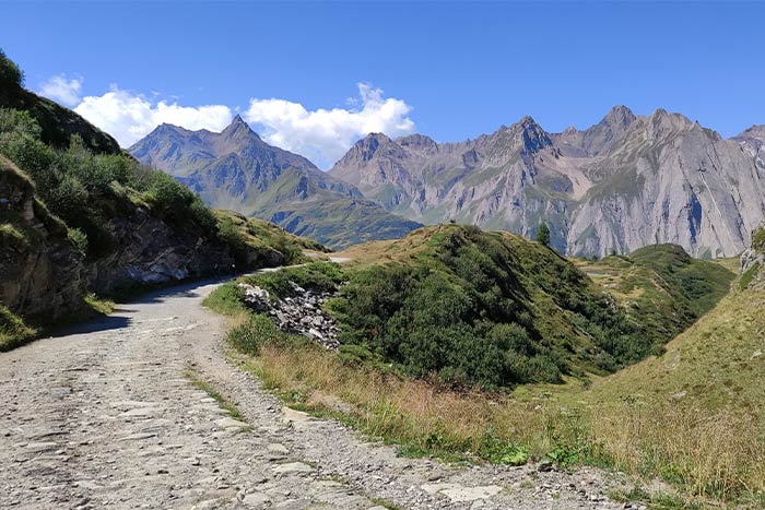 Trekking al Lago Nero in Val Formazza