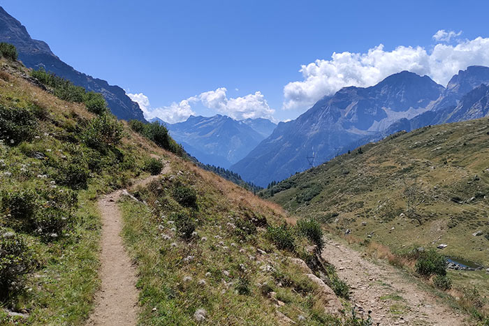 Trekking al Lago Nero in Val Formazza