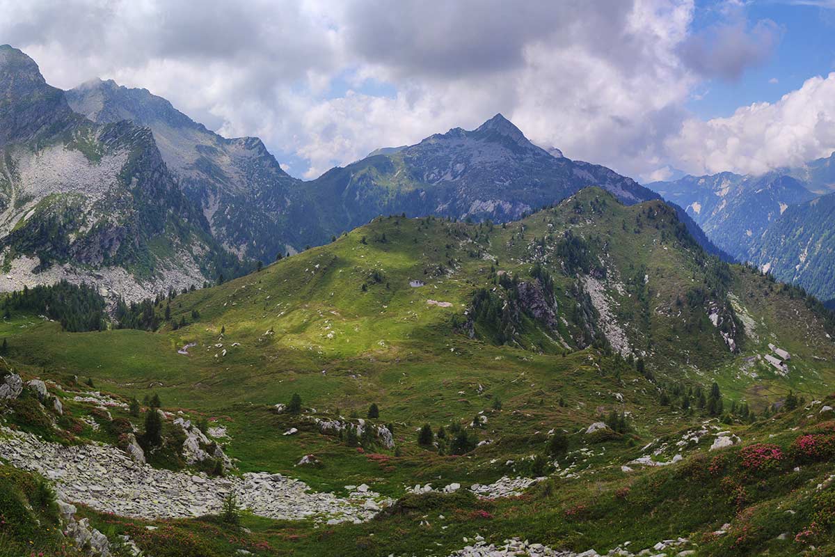 Panorama sulla Valle Agarina dalla Forcola di Larecchio