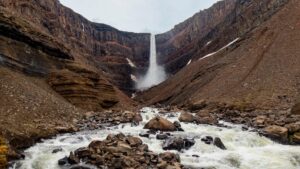 Escursione in Islanda - Cascata Hengifoss