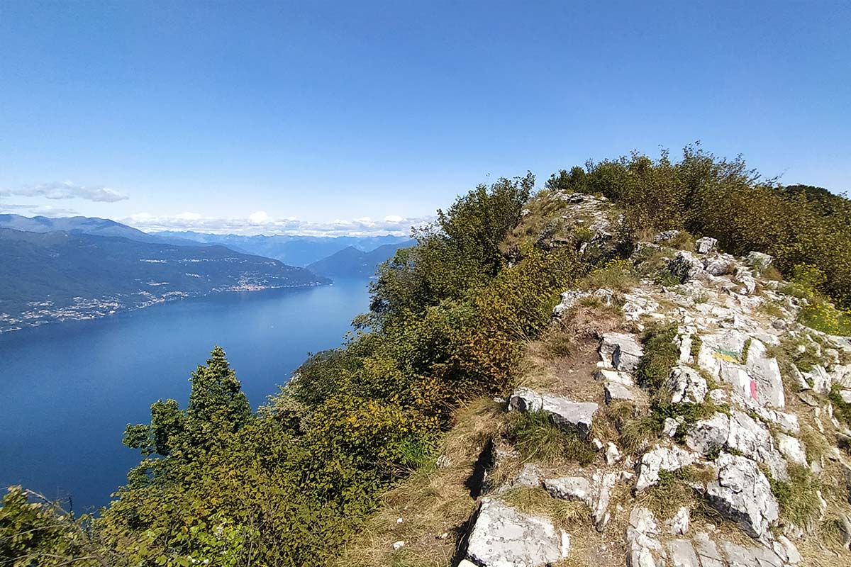 Panorama dai Pizzoni di Laveno